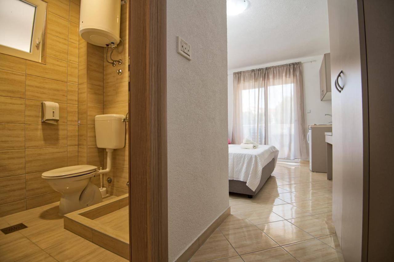 Apartments Capeta Неум Екстер'єр фото