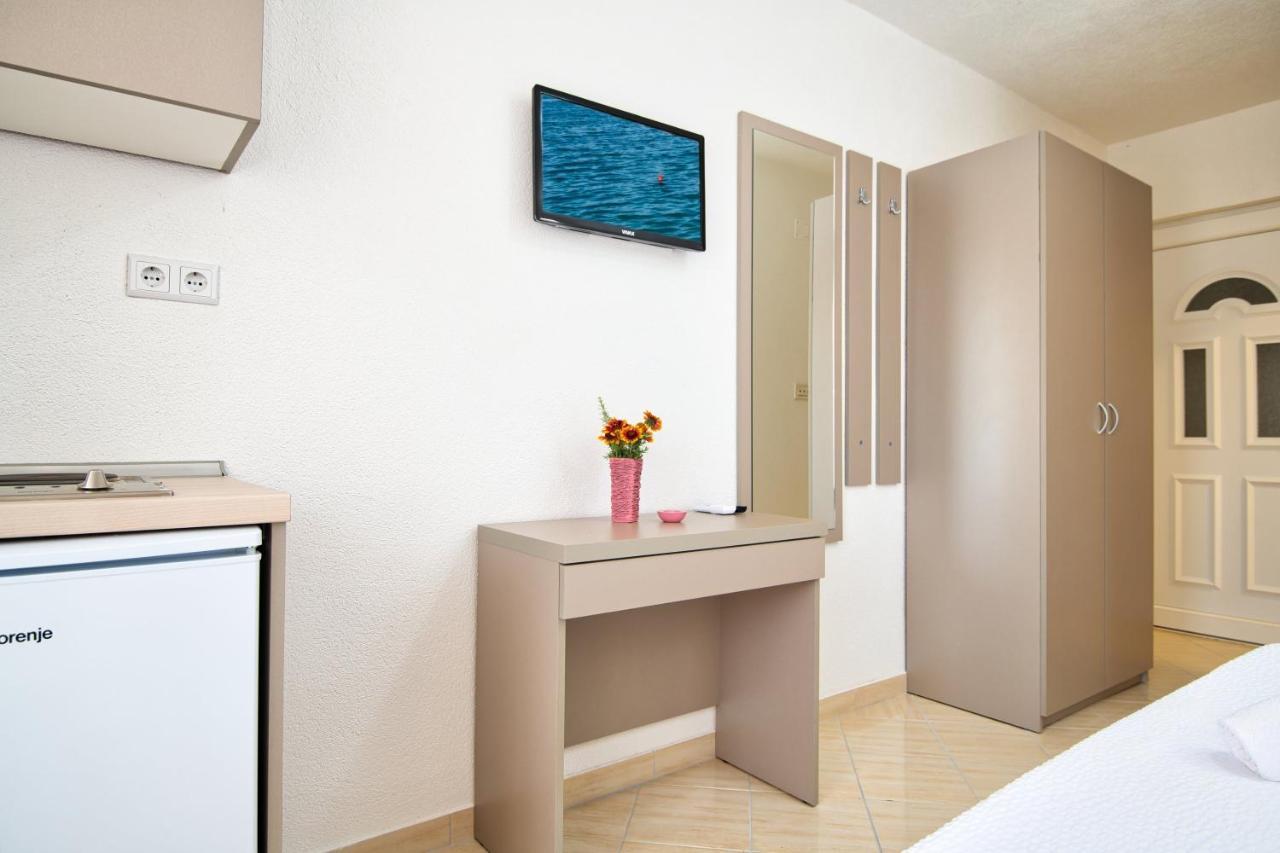 Apartments Capeta Неум Екстер'єр фото