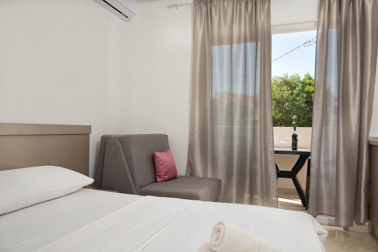 Apartments Capeta Неум Екстер'єр фото